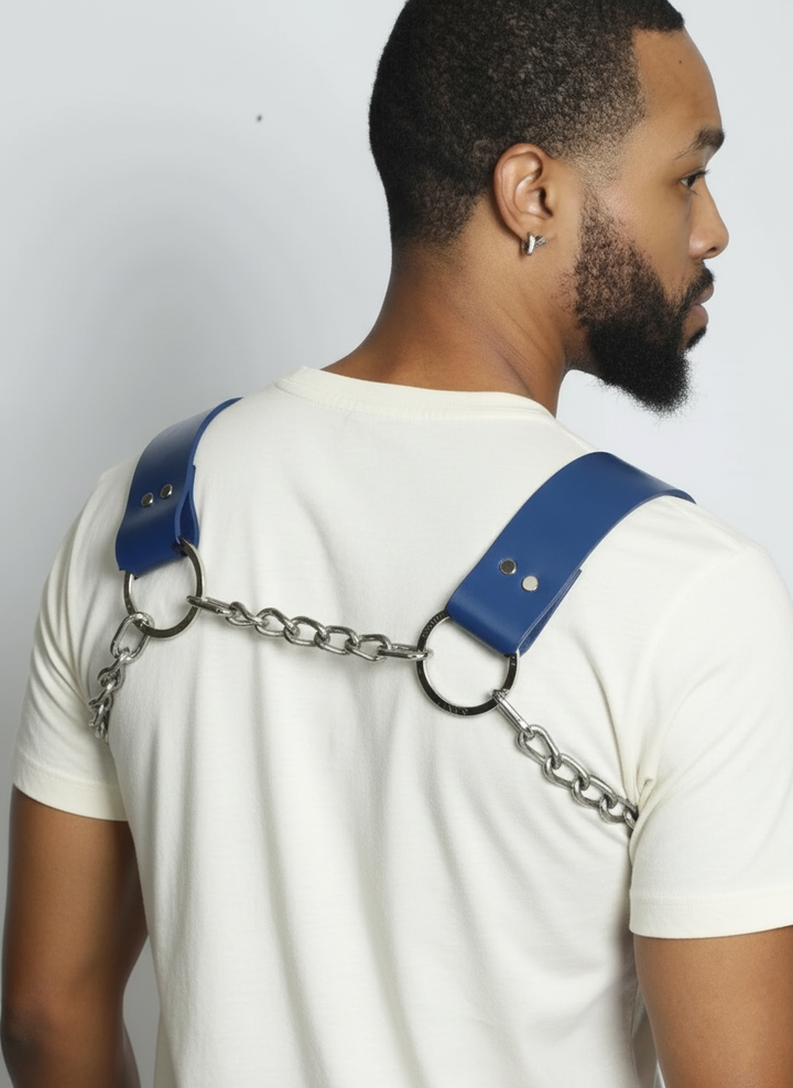 5 Bold Ways to Style Neck Chains and Harnesses for Everyday Wear